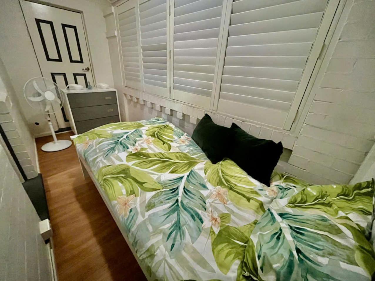 A Lovely House Next To A Scenic And Lively Homestay *